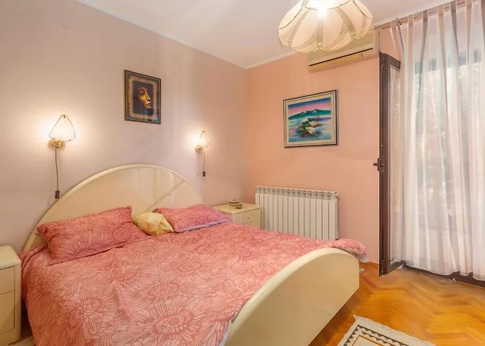 Pet Friendly In Jadranovo